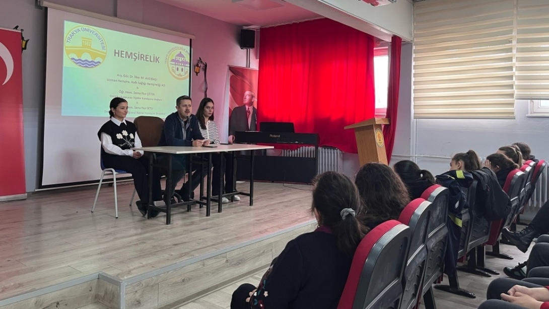 Genç AR-GE faaliyetleri kapsamında Edirne İlhami Ertem Anadolu Lisesi'nde Hemşirelik Mesleği Tanıtımı Gerçekleştirildi